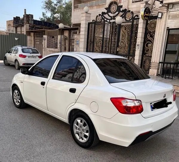 ساینا، S