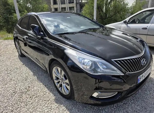 هیوندای، آزرا (گرنجور)