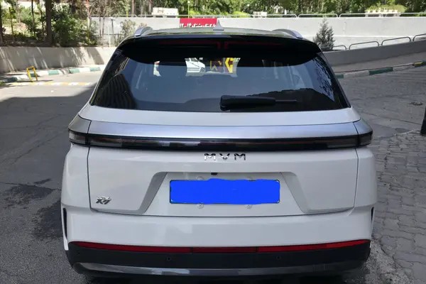 ام وی ام، X77