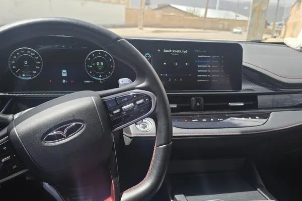 فونیکس، آریزو 6 جی تی (Z6 GT)