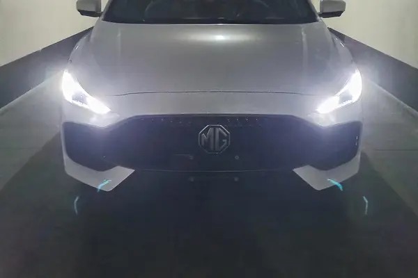 ام جی، GT