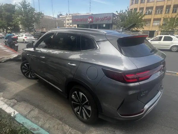 بی وای دی، سانگ پلاس DMi