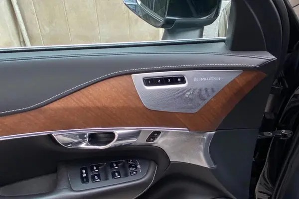 ولوو، XC90