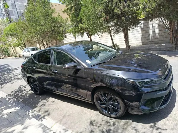 کی ام سی، J7