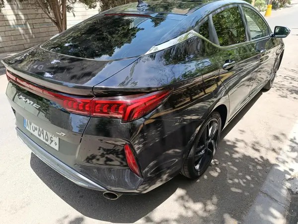 کی ام سی، J7