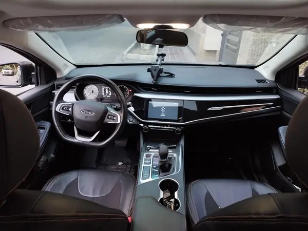 چری، آریزو 5T اسپرت FL