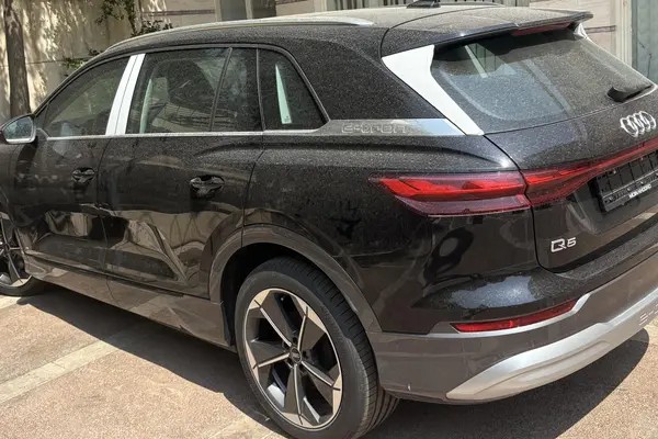 آئودی، Q5 e-tron