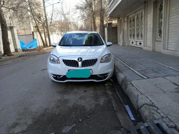 برلیانس، H330