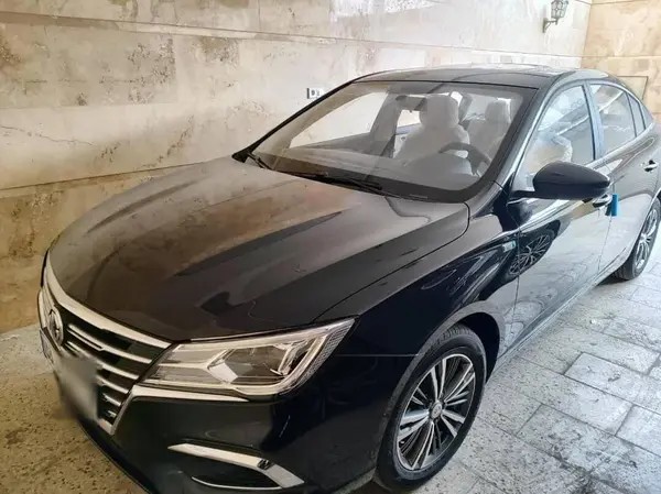 ام جی، 5