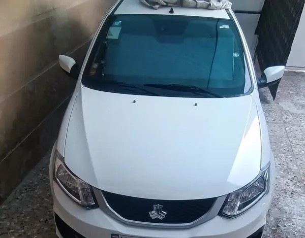 ساینا، S