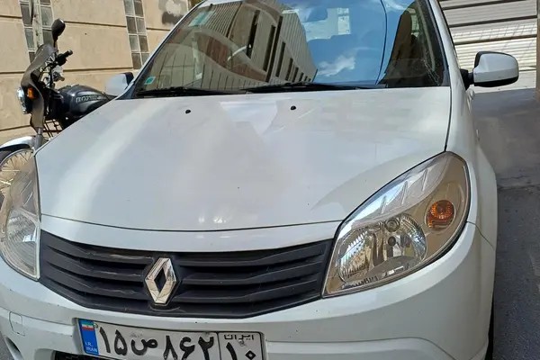 رنو، ساندرو
