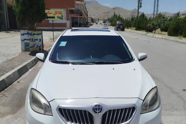برلیانس، H330