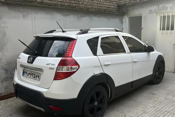 دانگ فنگ، H30 کراس