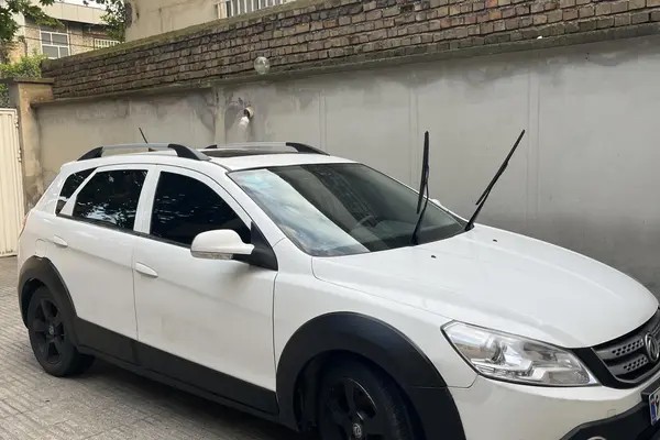 دانگ فنگ، H30 کراس