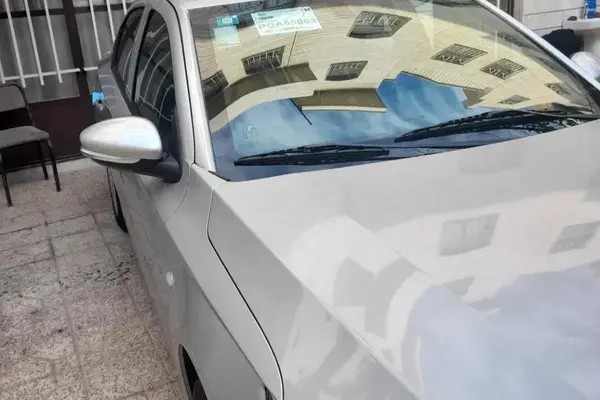 تارا، دنده ای V1