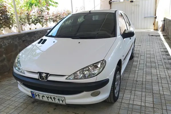 پژو، 206 SD