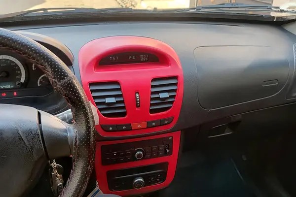 کوییک، دنده ای R