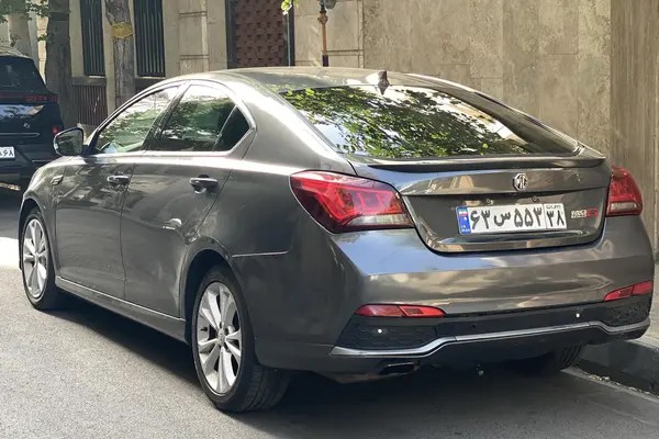 ام جی، 6