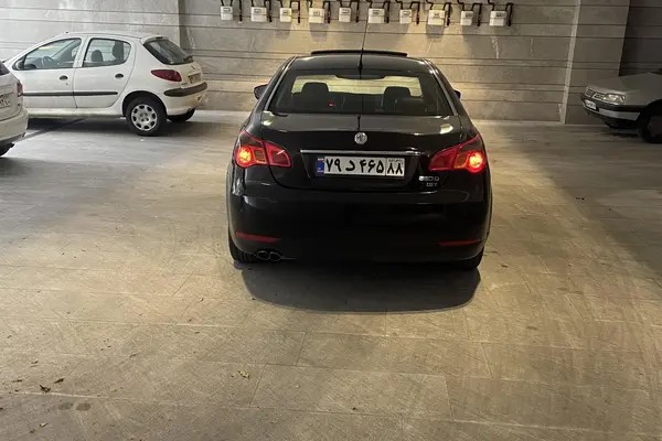 ام جی، 550