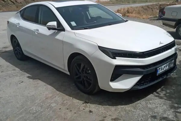 کی ام سی، J7
