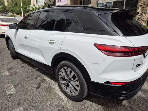 آئودی، Q5 e-tron