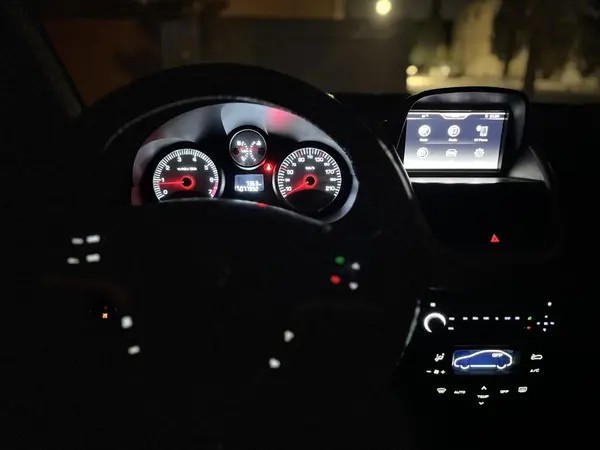 پژو، 207