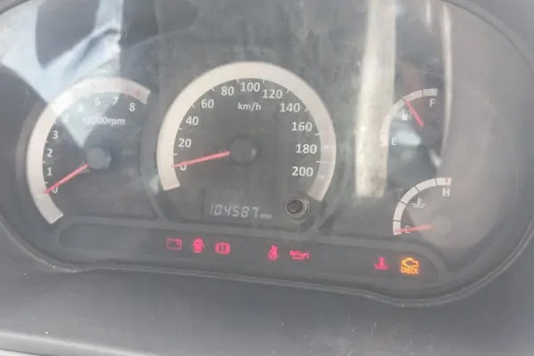 تیبا، صندوق دار