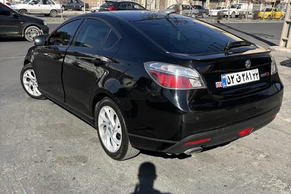 ام جی، 6