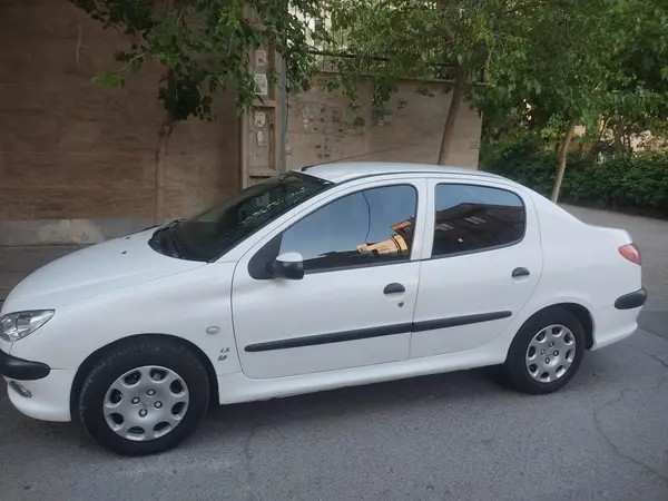 پژو، 206 SD