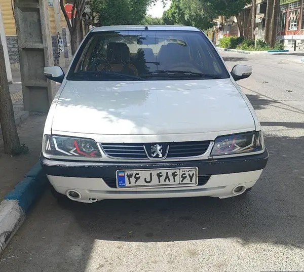 پژو، 405