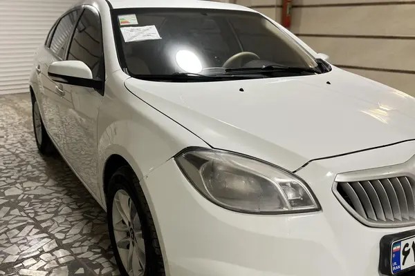 برلیانس، H330