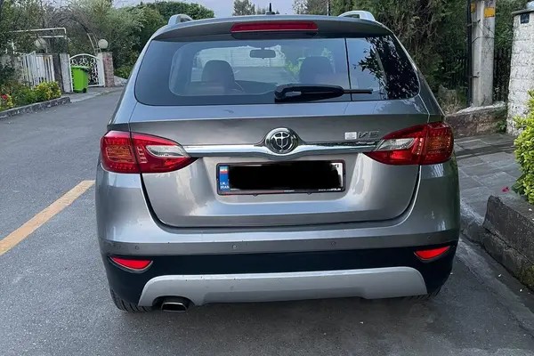 برلیانس، V5