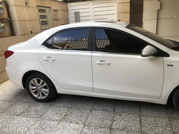 ام جی، 360