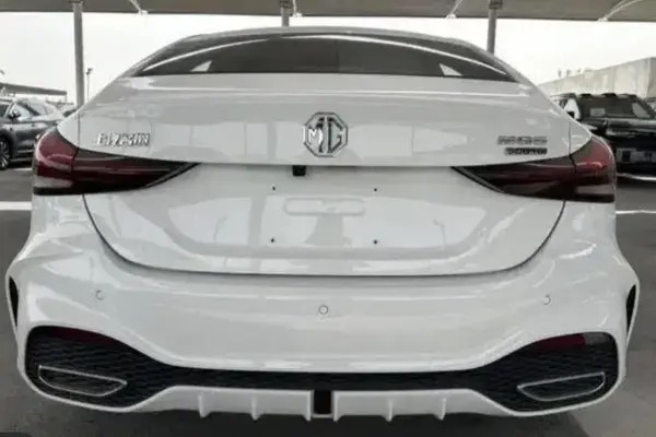 ام جی، 5