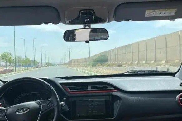 ام وی ام، X22