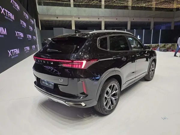 اکستریم، LX (SX)