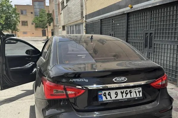 چری، آریزو 5T اسپرت FL