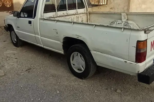 میتسوبیشی، وانت