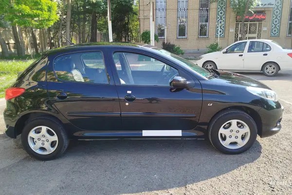 پژو، 207