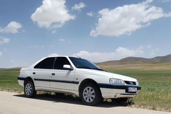 پژو، 405
