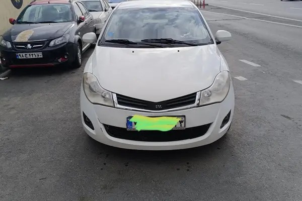 ام وی ام، 315هاچ بک