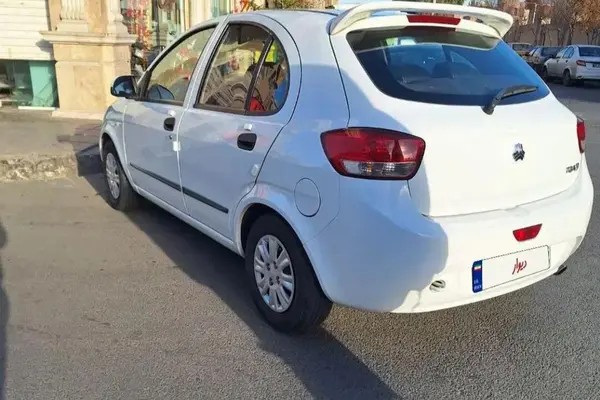 تیبا، هاچ بک