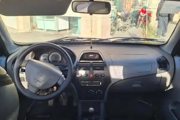 تیبا، هاچ بک
