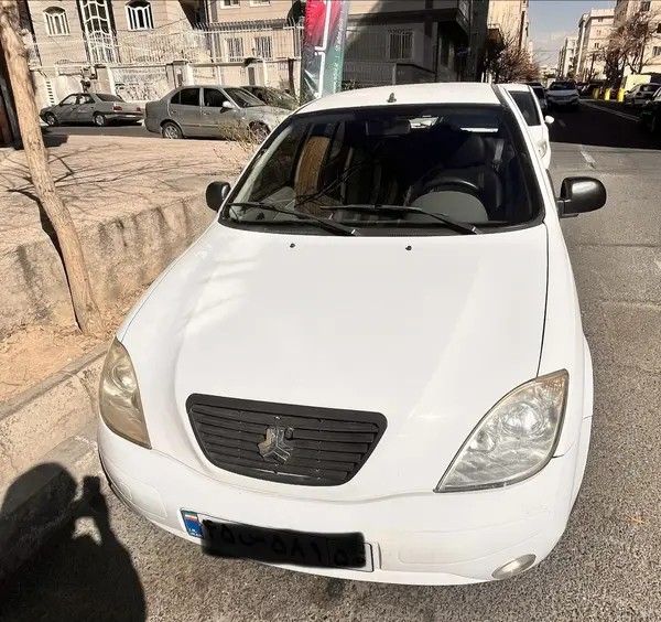تیبا، صندوق دار