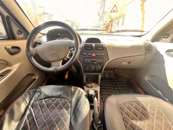 تیبا، صندوق دار