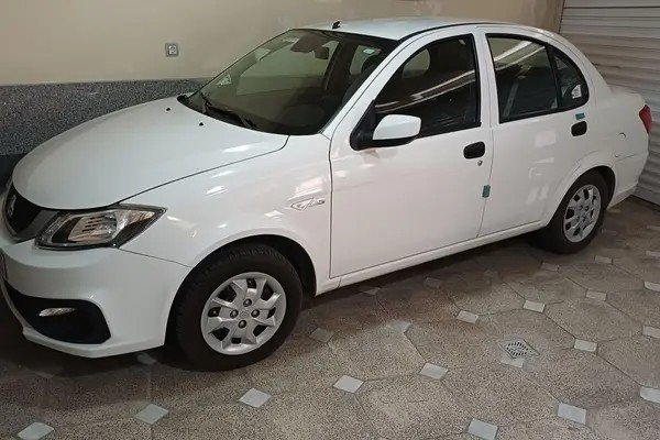 ساینا، S