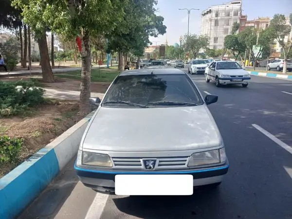 پژو، 405