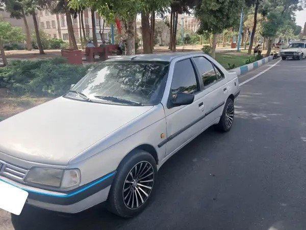پژو، 405