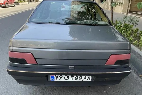 پژو، 405