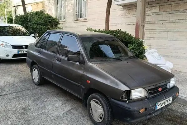 پراید، صندوق دار